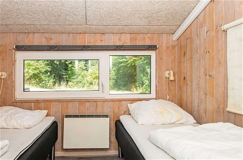 Photo 6 - 12 Person Holiday Home in Glesborg