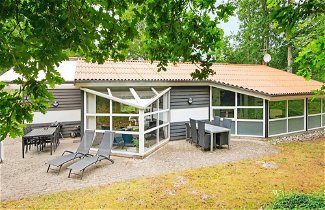 Foto 1 - 12 Person Holiday Home in Glesborg