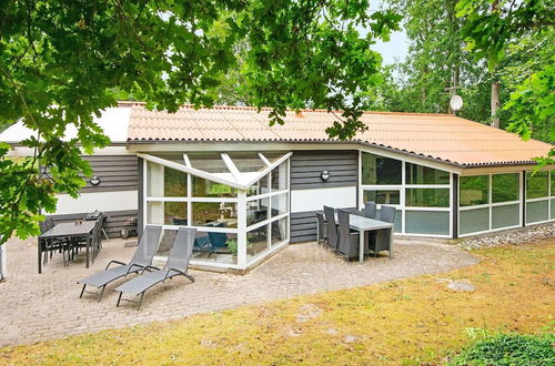 Foto 1 - 12 Person Holiday Home in Glesborg