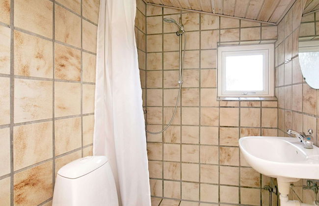8 Person Holiday Home in Bogense - Foto 11