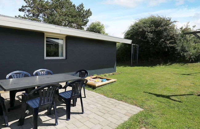 8 Person Holiday Home in Bogense - Foto 28