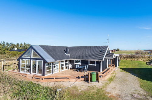 Photo 28 - 6 Person Holiday Home in Hvide Sande