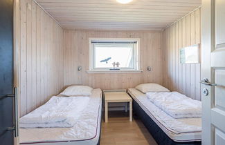 Photo 3 - 6 Person Holiday Home in Hvide Sande