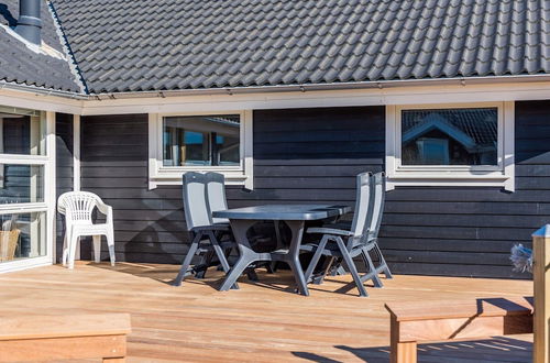 Photo 26 - 6 Person Holiday Home in Hvide Sande