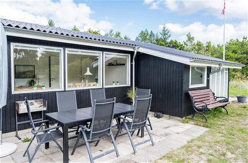 Photo 20 - 6 Person Holiday Home in Blavand