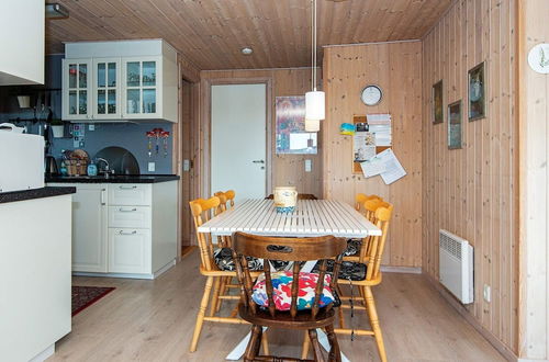 Photo 5 - Spacious Holiday Home in Hejls near Sea