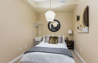 Photo 2 - Quickstay - Executive Condo in the Heart of Downtown