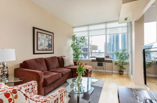 Photo 1 - Quickstay - Executive Condo in the Heart of Downtown