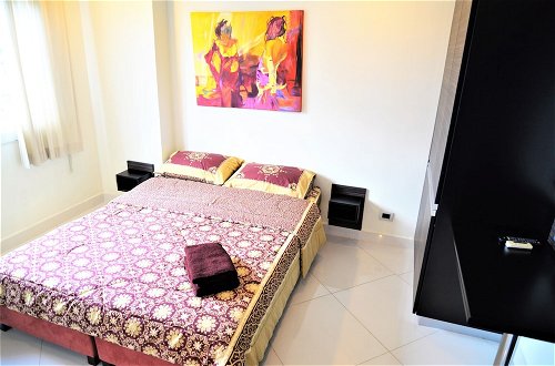 Photo 2 - Park Lane Resort Pattaya 2 Bedroom Condo Fully Equiped