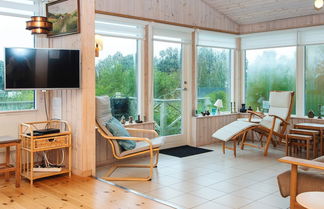 Foto 1 - 7 Person Holiday Home in Knebel