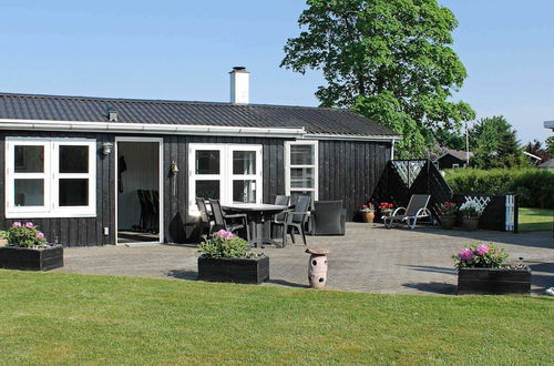 Photo 20 - 4 Person Holiday Home in Haderslev