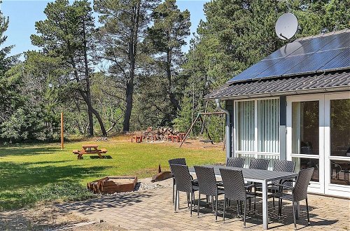 Foto 16 - 8 Person Holiday Home in Albaek