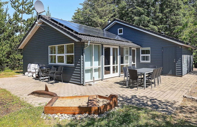8 Person Holiday Home in Albaek - Foto 1