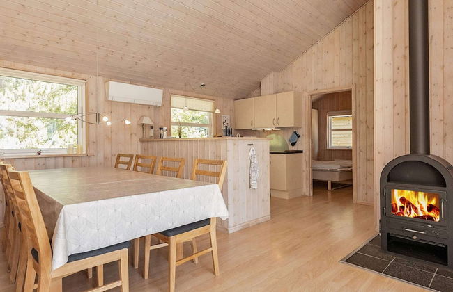 8 Person Holiday Home in Albaek - Foto 6
