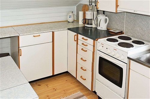 Foto 8 - 6 Person Holiday Home in Rubbestadneset