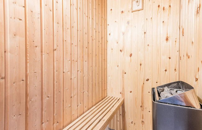 6 Person Holiday Home in Tarm - Foto 3