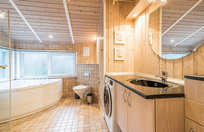 6 Person Holiday Home in Tarm - Foto 10