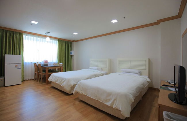 Mona Yongpyong Tower Condominium - Photo 3