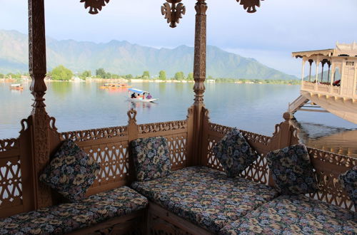 Photo 22 - Wangnoo Houseboats