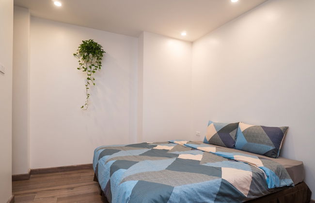 iRest Apartment - Photo 11