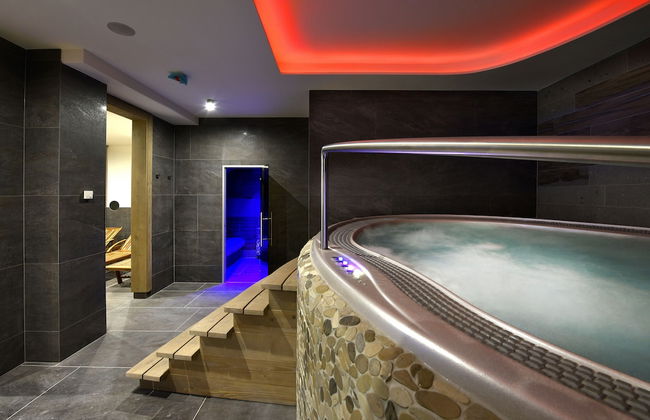 APLEND Hotel Ovruč - Photo 39