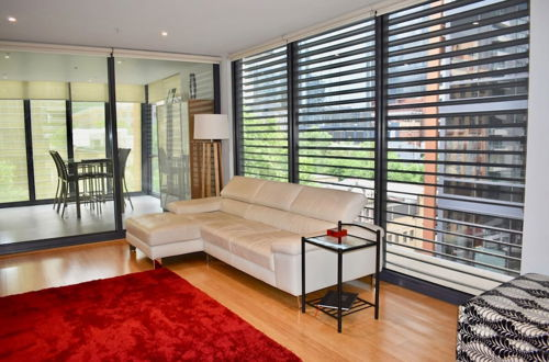 Foto 12 - Spacious 1 Bedroom Apartment in the Heart of Melbourne's CBD