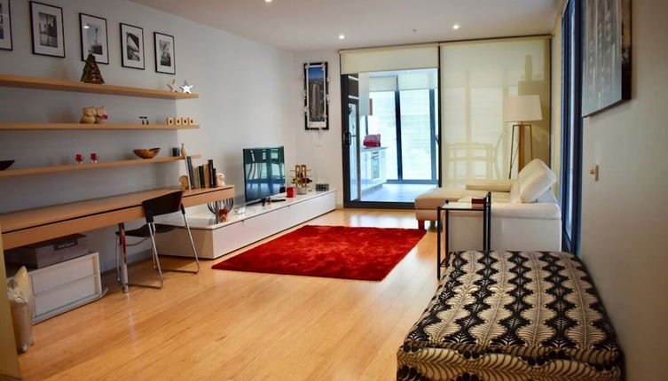 Photo 1 - Spacious 1 Bedroom Apartment in the Heart of Melbourne's CBD