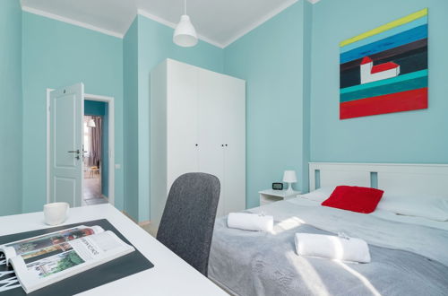 Photo 6 - Colorful Apartment Kazimierz by Renters