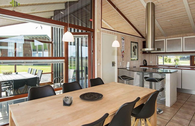 7 Person Holiday Home in Sjolund - Foto 26