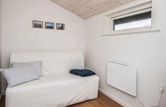 Foto 1 - 6 Person Holiday Home in Nordborg