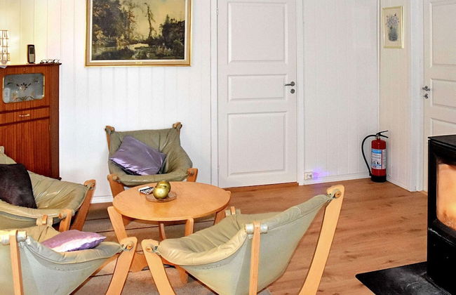 8 Person Holiday Home in Revsnes - Foto 41