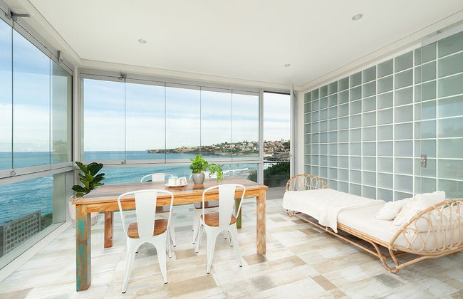 Waterfront Garden Apartment - Foto 1