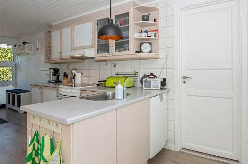 Photo 4 - 6 Person Holiday Home in Hejls