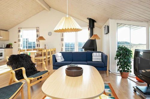 Photo 6 - 7 Person Holiday Home in Lokken