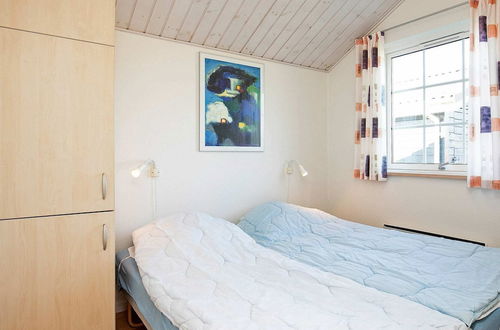 Photo 4 - 7 Person Holiday Home in Lokken