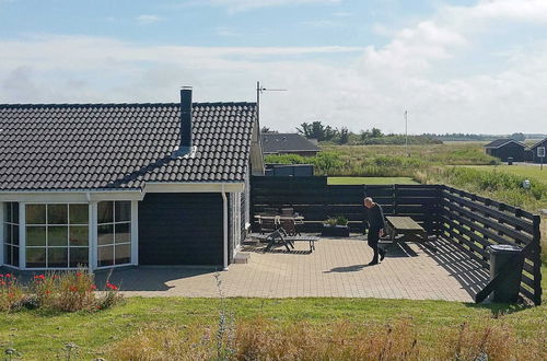 Photo 18 - 7 Person Holiday Home in Lokken