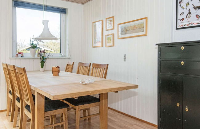 6 Person Holiday Home in Orsted - Photo 10