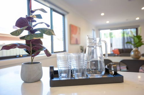 Photo 18 - WoW Factor!luxe 4BR Townhouse@glen Waverley