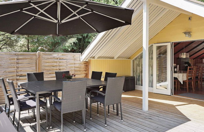 8 Person Holiday Home in Aakirkeby - Foto 20