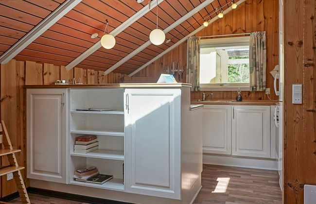 8 Person Holiday Home in Aakirkeby - Foto 8