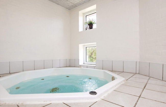 8 Person Holiday Home in Blavand - Foto 17