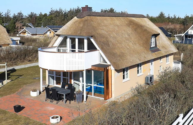 8 Person Holiday Home in Blavand - Foto 32