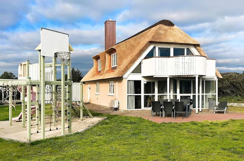 Photo 31 - 8 Person Holiday Home in Blavand