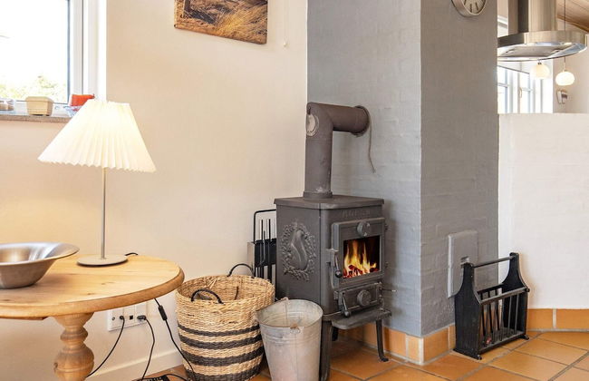 8 Person Holiday Home in Blavand - Foto 29