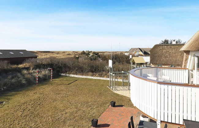 8 Person Holiday Home in Blavand - Foto 34