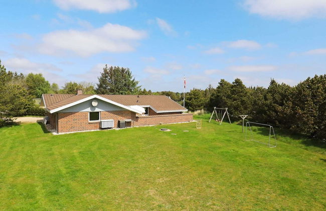 10 Person Holiday Home in Blavand - Foto 36