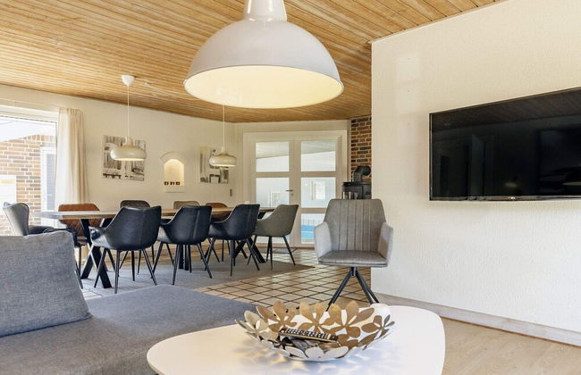 10 Person Holiday Home in Blavand - Foto 19
