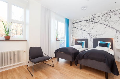 Photo 2 - ApartDirect Solna