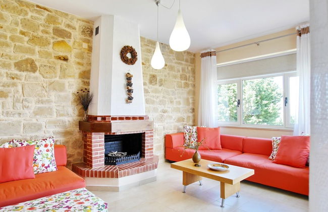 Villa Avra in Vrises - Photo 10