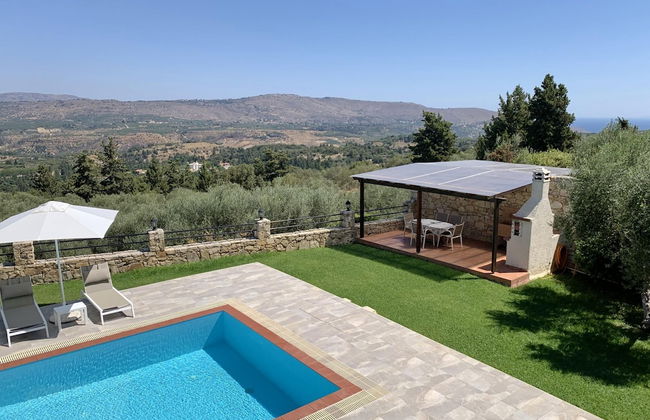 Villa Avra in Vrises - Photo 14